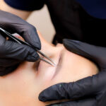 Pensat profesional și vopsit sprâncene