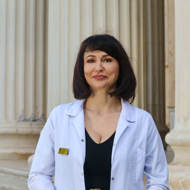 Echipa de specialiști 3 skin experience stefania dragomir square
